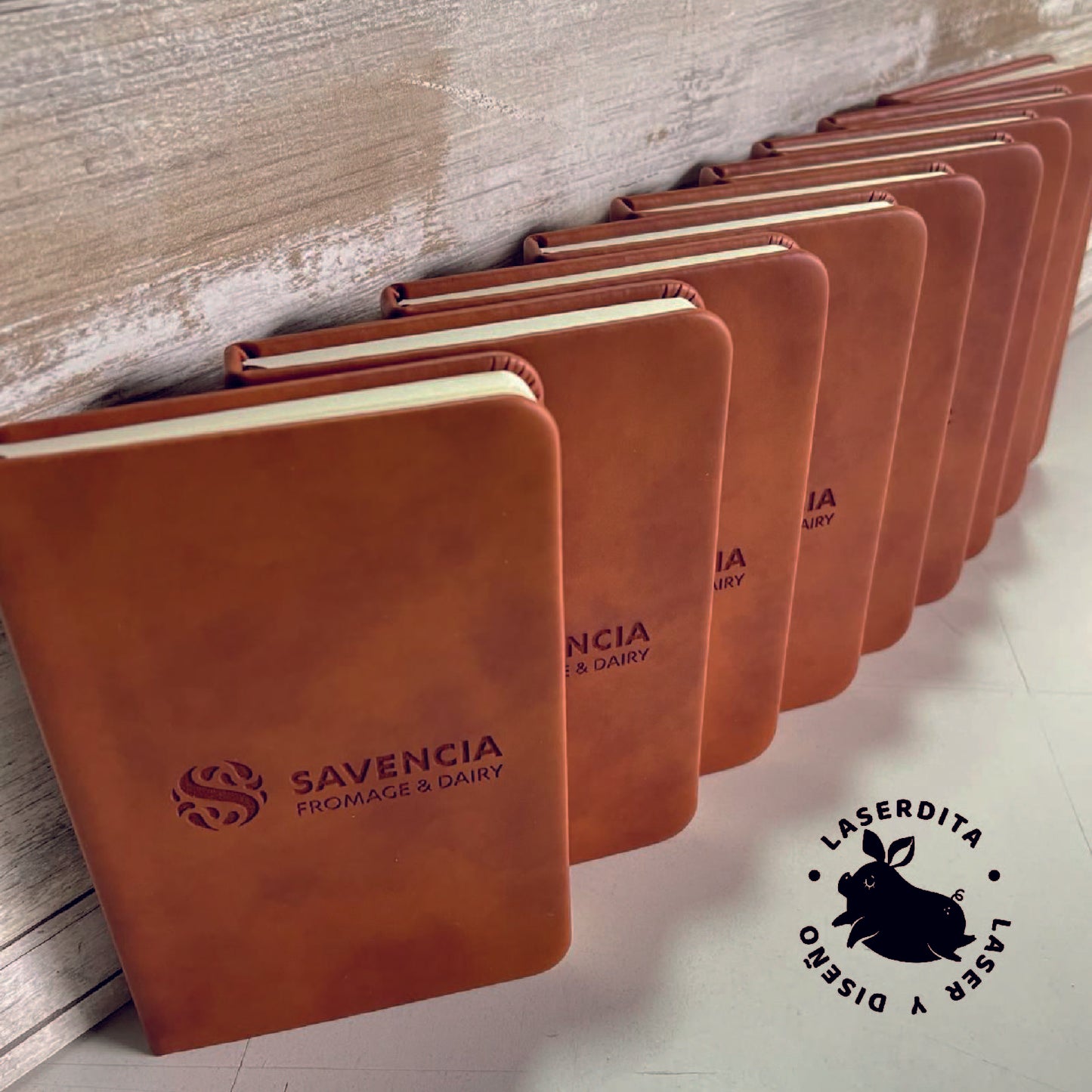 20 LIBRETA ECOCUERO TAMAÑO 10,5 × 14,8 cm